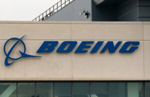 Boeing layoffs will hit just before Christmas Boeing layoffs will hit just before Christmas