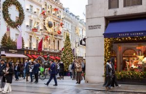 Bitcoin’s rally is nudging more luxury companies to make crypto a payment option—and sends a strong message to its younger clientele Bitcoin’s rally is nudging more luxury companies to make crypto a payment option—and sends a strong message to its younger clientele