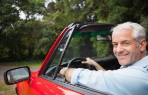 My siblings don’t earn nearly as much as me. Should my parents leave me less money in their will? My siblings don’t earn nearly as much as me. Should my parents leave me less money in their will?