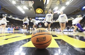 march-madness-was-a-huge-payday-for-legal-online-sportsbooks-but-even-more-so-for-illegal-661a67290f869.jpg March Madness was a huge payday for legal online sportsbooks—but even more so for illegal platforms, which attracted $4.3 billion in bets