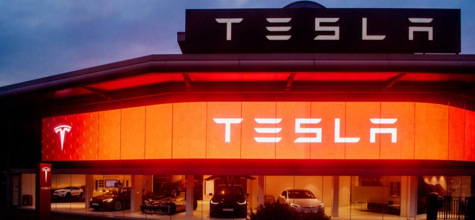 tesla-q1-profit-tanks-but-stock-jumps-on-news-of-faster-production-of-cheaper-models.jpg Tesla Q1 Profit Tanks, But Stock Jumps on News of Faster Production of Cheaper Models