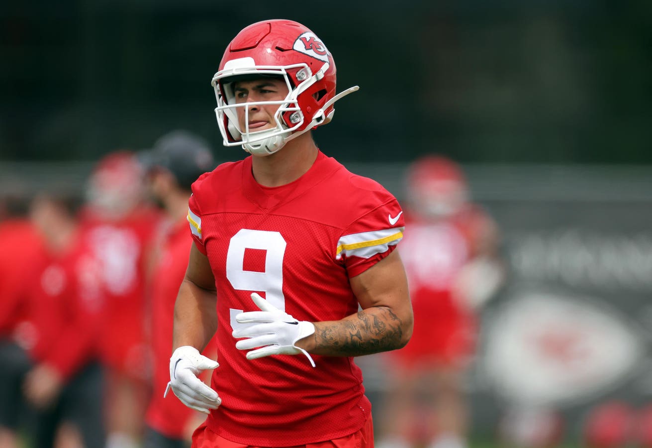 what-kind-of-impact-rugby-star-louis-rees-zammit-can-make-on-chiefs.jpg What Kind Of Impact Rugby Star Louis Rees-Zammit Can Make On Chiefs