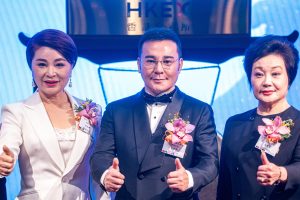 china-makeup-mogul-becomes-billionaire-on-hot-hong-kong-debut.jpg China makeup mogul becomes billionaire on hot Hong Kong debut