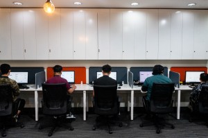 mckinsey-leans-on-ai-to-make-powerpoints-faster-draft-proposals.jpg McKinsey leans on AI to make PowerPoints faster, draft proposals