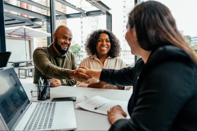 Follow This 4-Step Sales Blueprint to Turn Prospects Into Customers for Life