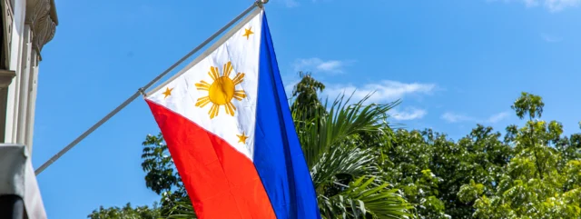Philippine lawmakers push blockchain budget bills in House