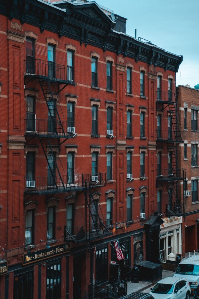 August 2025 Rental Report: Two Years of Declining Rents Have Renters Ready to Make a Move